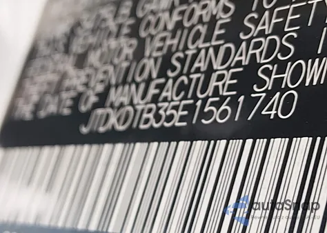 2014 Toyota Prius C Two z USA, uszkodzony, nr VIN JTDKDTB35E1561740